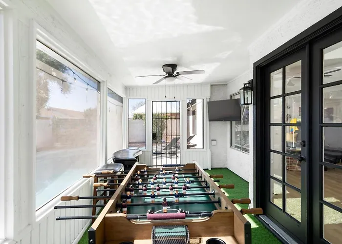 Superhost Luxury - Cardinals Stadium, Bbq & Heated Pool * Glendale