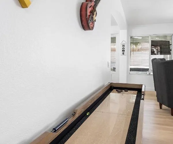Superhost Luxury - Cardinals Stadium, Bbq & Heated Pool Villa Glendale
