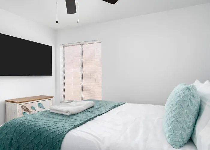 Villa Superhost Luxury - Cardinals Stadium, Bbq & Heated Pool Glendale