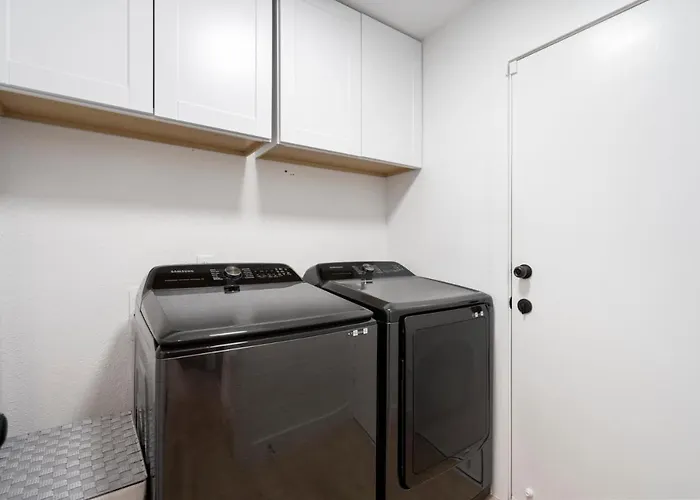 Superhost Luxury - Cardinals Stadium, Bbq & Heated Pool *