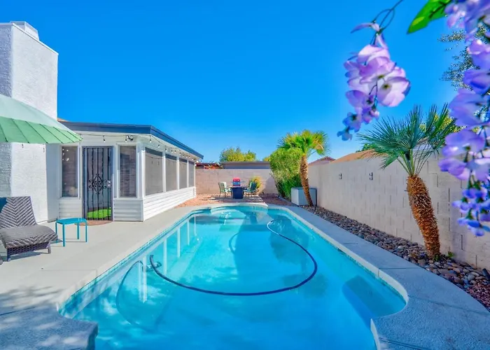 Superhost Luxury - Cardinals Stadium, Bbq & Heated Pool Villa *
