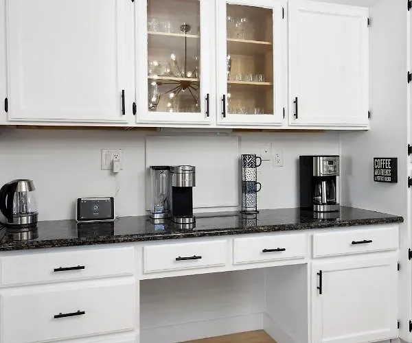 Villa Superhost Luxury - Cardinals Stadium, Bbq & Heated Pool Glendale